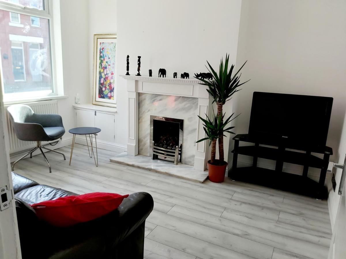 הוילה Gorgeous Stylish Cheri Victorian House In מנצ'סטר מראה חיצוני תמונה